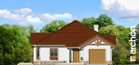 Maja ploomipuudes vaade